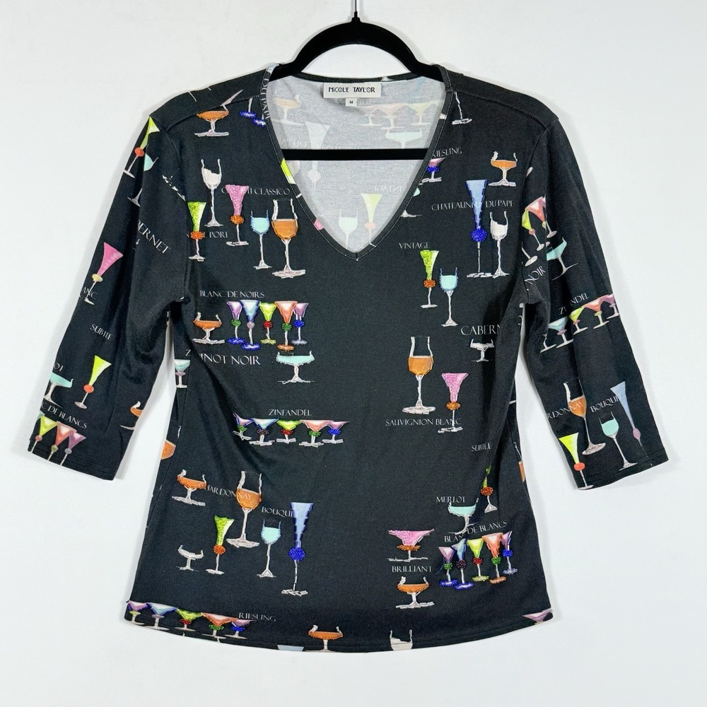 Nicole Taylor Vtg Top Women Medium Beaded Wine Silk Blend Whimsical‎ Fun Shirt